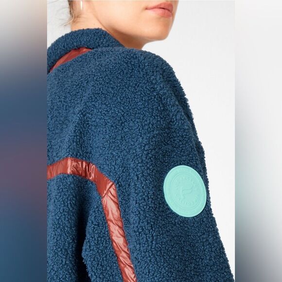 Fabletics Navy Blue Larisa Fleece Pullover Sz Large - Picture 6 of 12